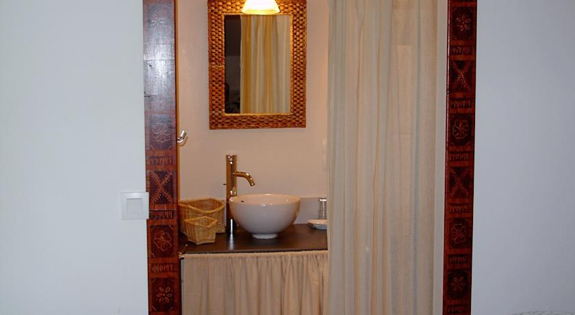 Maison D'Hotes Les 3 Baudets Issor Habitación foto